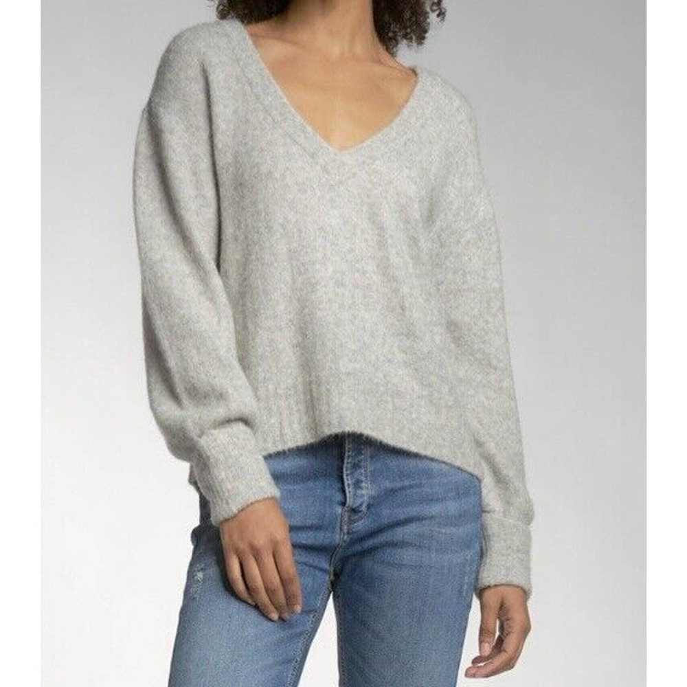 NWT Elan Womens V Neck Sweater Size Large Gray Lightweight Soft & Cozy - Picture 1 of 12